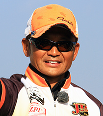 大塚 茂